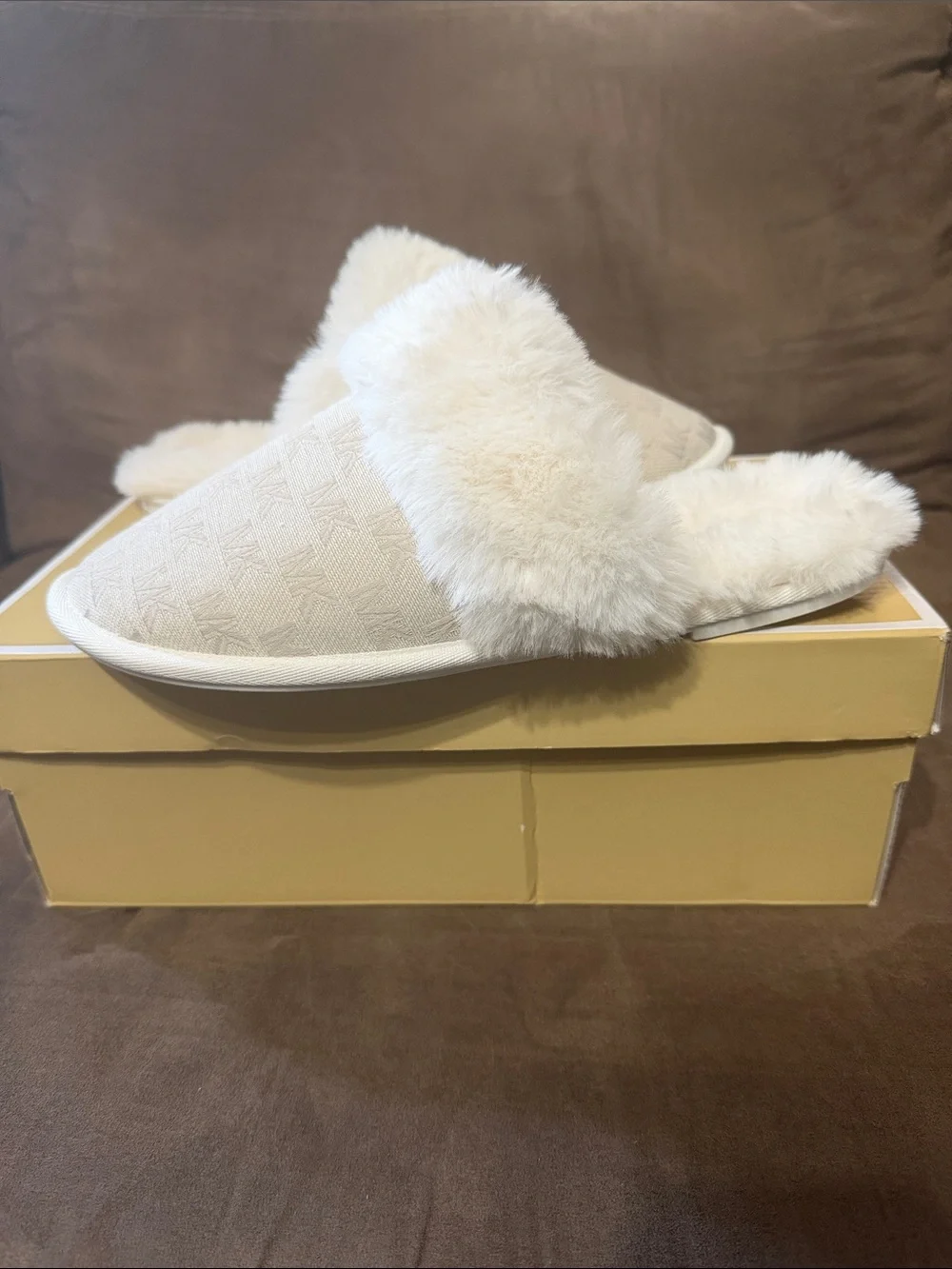 Michael Kors Tula Scuff Cream Faux-Fur Logo Slide Slippers